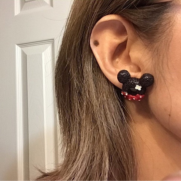 Mouse Ears Earrings - Picture 3 of 4
